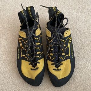 La Sportiva Katana Lace Climbing Shoe